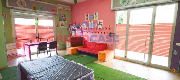 Коммерческая недвижимость 400м² в Корильяно Калабро, Италия № 172407 11