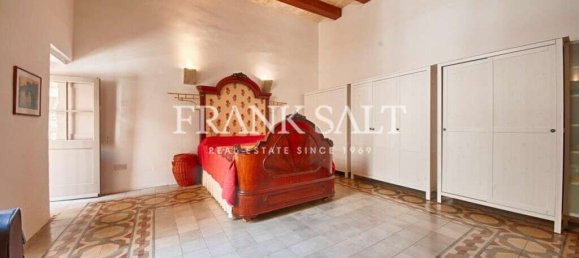 5 bedrooms Hotel in Valletta, Malta No. 2618 12