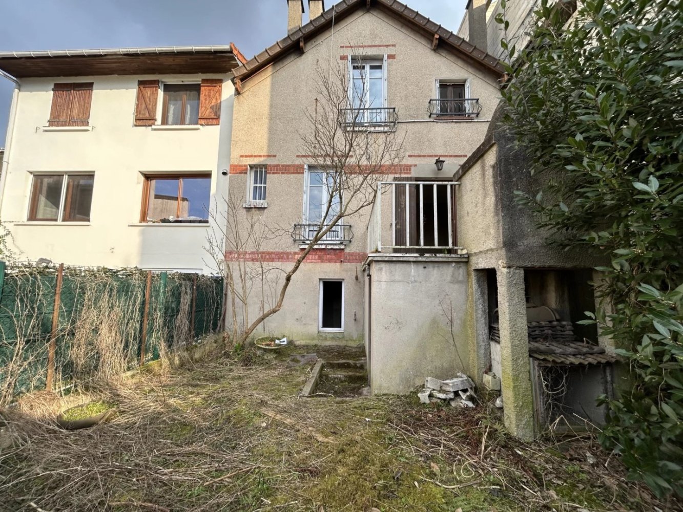 2 bedrooms Villa in Romainville, France No. 114931