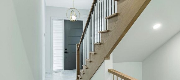 5 غرف نوم منزل في Mississauga, Canada رقم 707 5