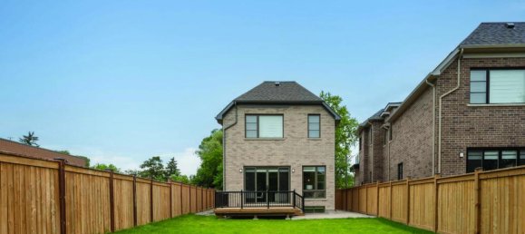 5 غرف نوم منزل في Mississauga, Canada رقم 707 4