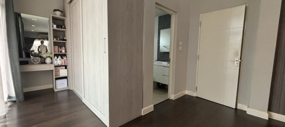 4 bedrooms Cafe / restaurant in Bangkok, Thailand No. 24833 12