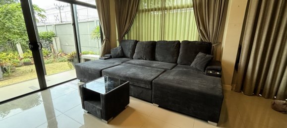 4 bedrooms Cafe / restaurant in Bangkok, Thailand No. 24833 3