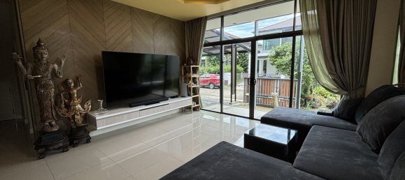 4 bedrooms Cafe / restaurant in Bangkok, Thailand No. 24833 4