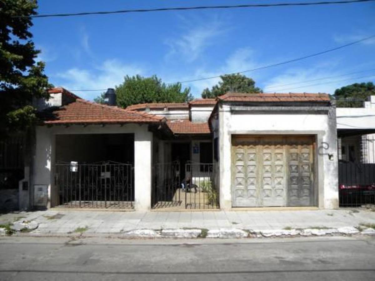 2 bedrooms House in Lomas de Zamora, Argentina No. 57820