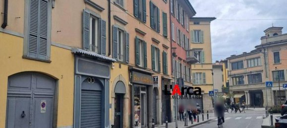 2-Zimmer Wohnung in Bergamo, Italy, Nr. 41657 10