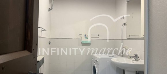 5 rooms House in Pioraco, Italy No. 292258 28