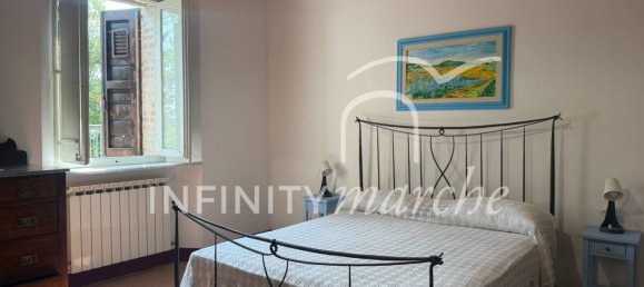 5 rooms House in Pioraco, Italy No. 292258 21