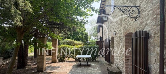 5 rooms House in Pioraco, Italy No. 292258 43