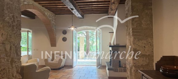 5 rooms House in Pioraco, Italy No. 292258 32