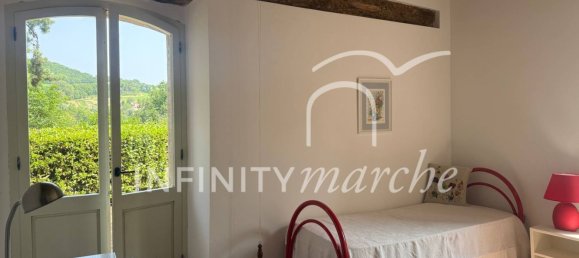 5 rooms House in Pioraco, Italy No. 292258 23