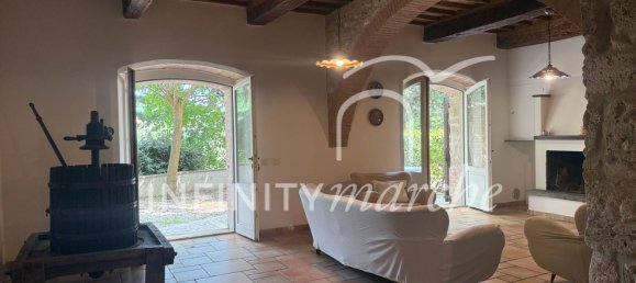 5 rooms House in Pioraco, Italy No. 292258 30