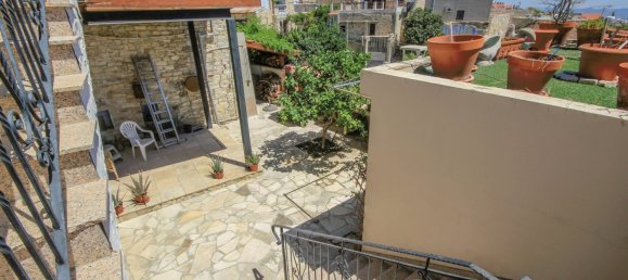 3 bedrooms Villa in Pano Lefkara, Cyprus No. 22372 20