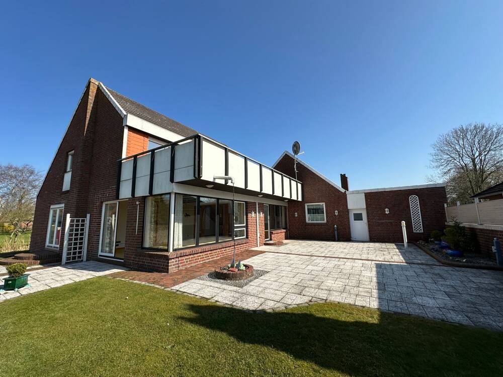 Casa de 6 dormitorios en Friesland, Germany No. 291981