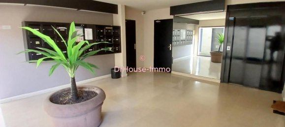 Apartamento de 1 dormitorio en Le Raincy, France No. 170160 2