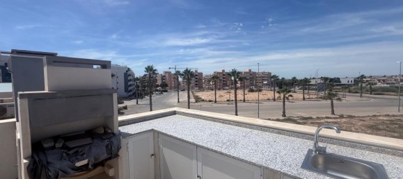 160m² Bungalow for sale in Guardamar del Segura, Alicante, Valencian Community, Spain № 365643 23