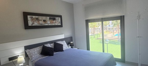 160m² Bungalow for sale in Guardamar del Segura, Alicante, Valencian Community, Spain № 365643 4