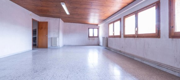 4 غرف نوم منزل في Torello, Spain رقم 160359 42