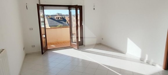 4 rooms Apartment in Nuoro, Italy No. 85707 18
