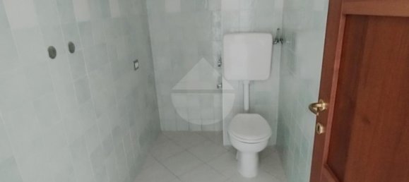 4 rooms Apartment in Nuoro, Italy No. 85707 7
