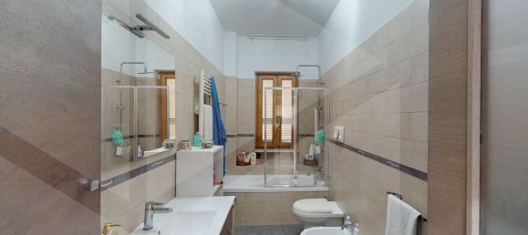 3-salle Appartement à Arzano, Italy No. 24673 6