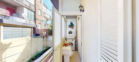 3-salle Appartement à Arzano, Italy No. 24673 22