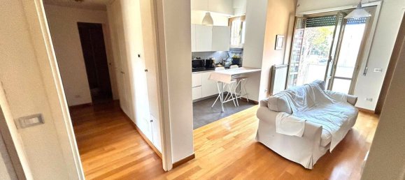 3 rooms Apartment in Rome, Italy No. 285596 19