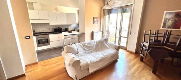 3 rooms Apartment in Rome, Italy No. 285596 22