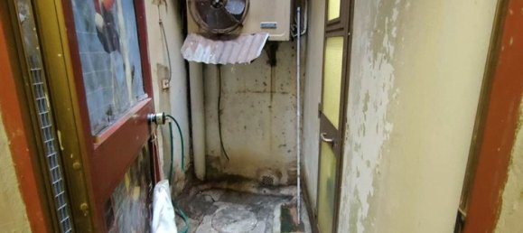 58m² Commercial property in Montelupo Fiorentino, Italy No. 213346 20