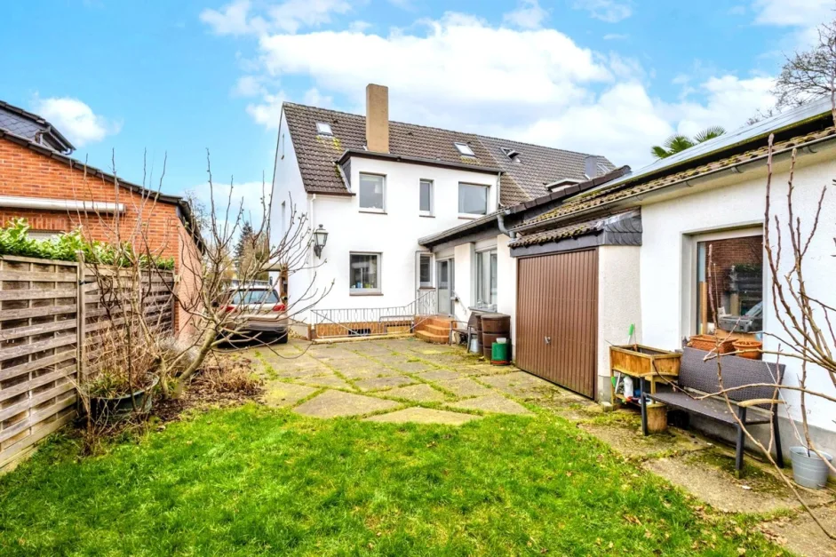 4 غرف نوم منزل في Leverkusen, Germany رقم 26646