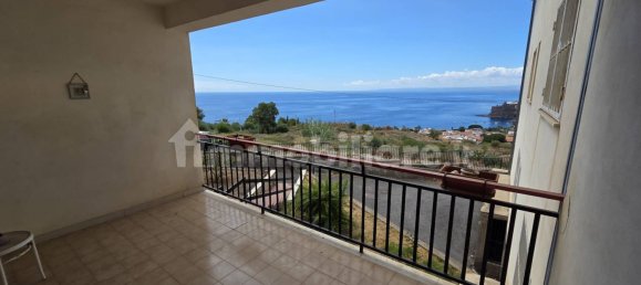 3 bedrooms Apartment in Aci Castello, Italy No. 287884 5