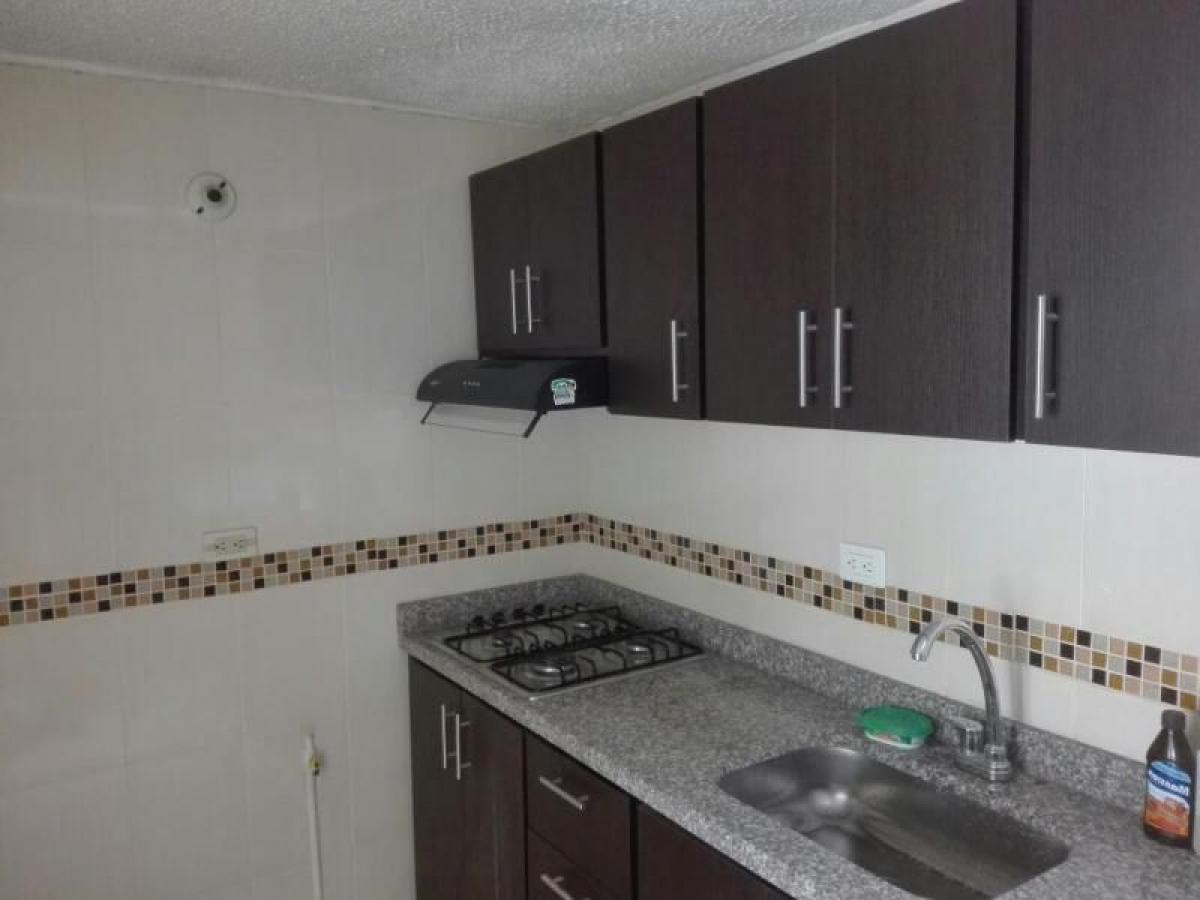 4 bedrooms House in Medellin, Colombia No. 7871