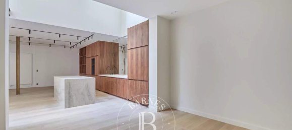 3 Schlafzimmer Wohnung in Paris, France, Nr. 127860 10