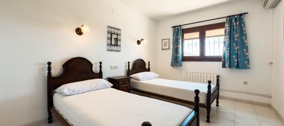 3 bedrooms House in Moraira, Spain No. 173074 9