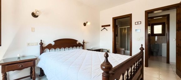 3 bedrooms House in Moraira, Spain No. 173074 14