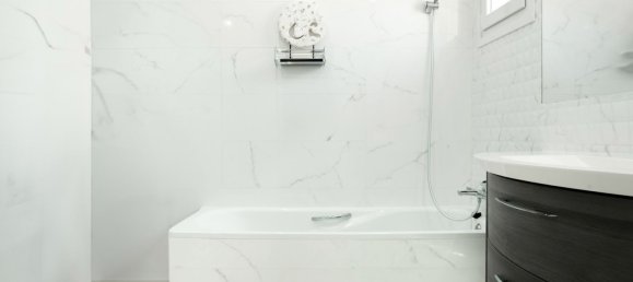 3 bedrooms House in Estepona, Spain No. 135087 10