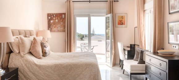 3 bedrooms House in Estepona, Spain No. 135087 8