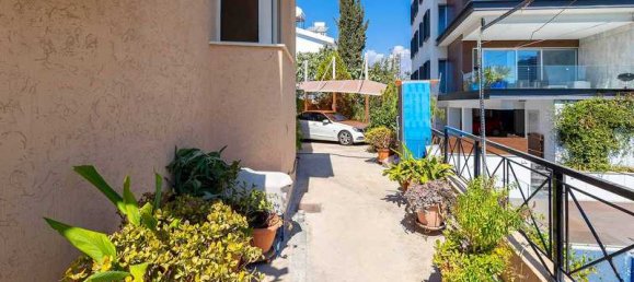 3 bedrooms House in Germasogeia, Cyprus No. 14722 8