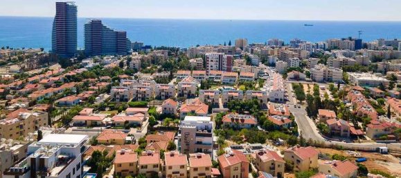 3 bedrooms House in Germasogeia, Cyprus No. 14722 2