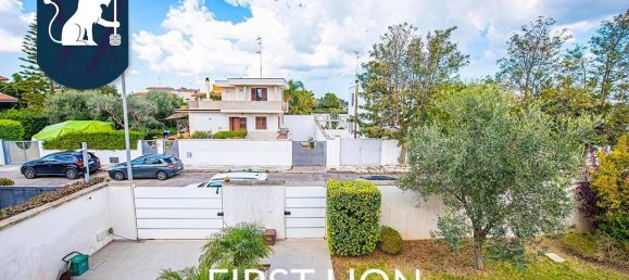 Вилла с 5 комнатами в Лечче, Италия № 24584 12