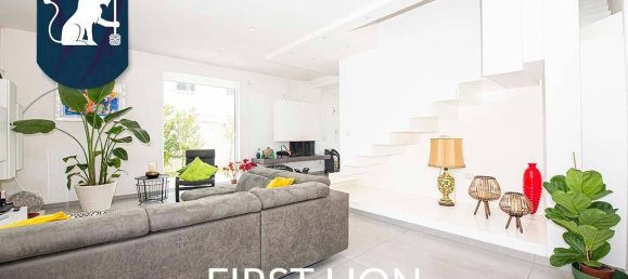 Вилла с 5 комнатами в Лечче, Италия № 24584 6