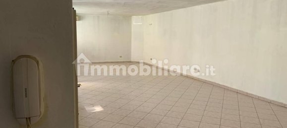 Склад 90м² в Арлуно, Италия № 317707 3