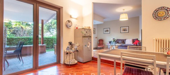 Apartamento de 4 habitaciónes en Luino, Italy No. 312015 5