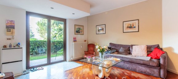 Apartamento de 4 habitaciónes en Luino, Italy No. 312015 7