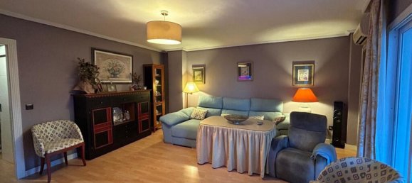 3 bedrooms Apartment in Fuengirola, Spain No. 185366 3