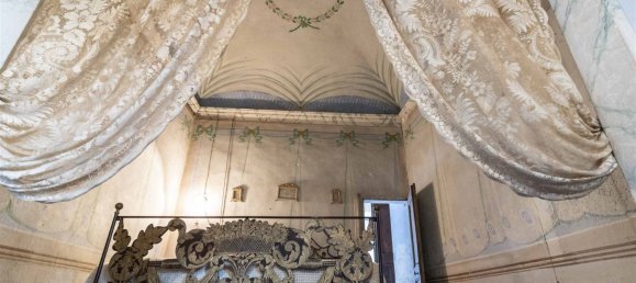 Edificio en Colle di Val d'Elsa, Italy 487 m² No. 227742 7