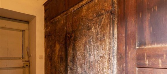 Edificio en Colle di Val d'Elsa, Italy 487 m² No. 227742 21