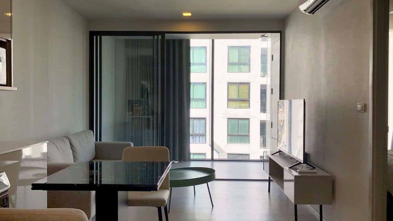 1 bedroom Condo in Quintara Treehaus Sukhumvit 42 Bangkok, Thailand No. 28449