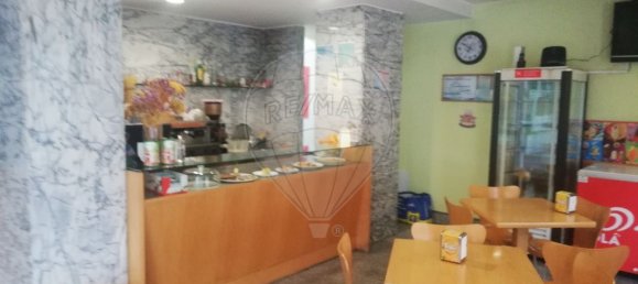 57m² Commercial property in Lousada, Portugal No. 38538 6