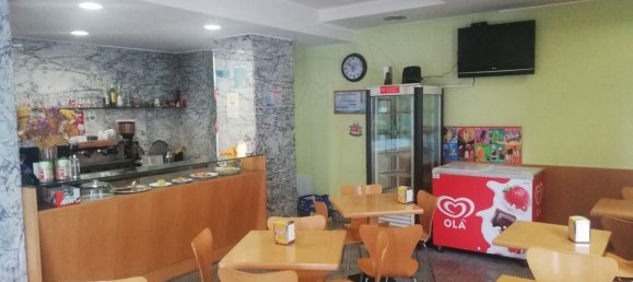 57m² Commercial property in Lousada, Portugal No. 38538 3